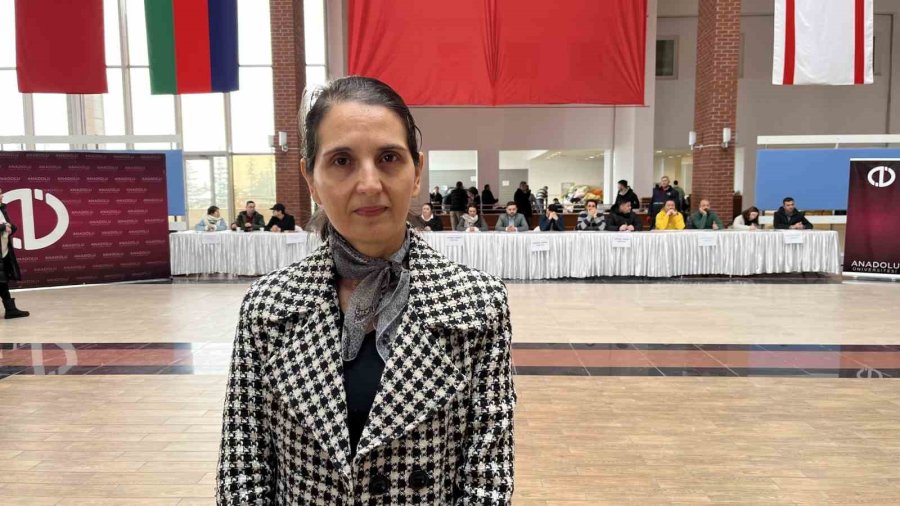 Anadolu Üniversitesi Depremzedeler İçin Yardım Kampanyası Başlattı