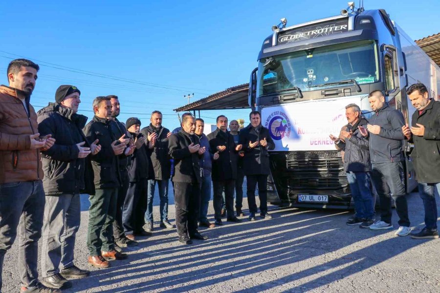 Gazipaşa’dan Deprem Bölgesine 2 Yardım Tırı Yola Çıktı