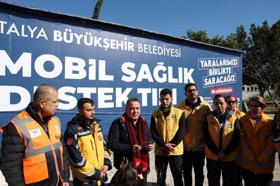 Antalya’dan Deprem Bölgesine Sağlık Ekipman Desteği