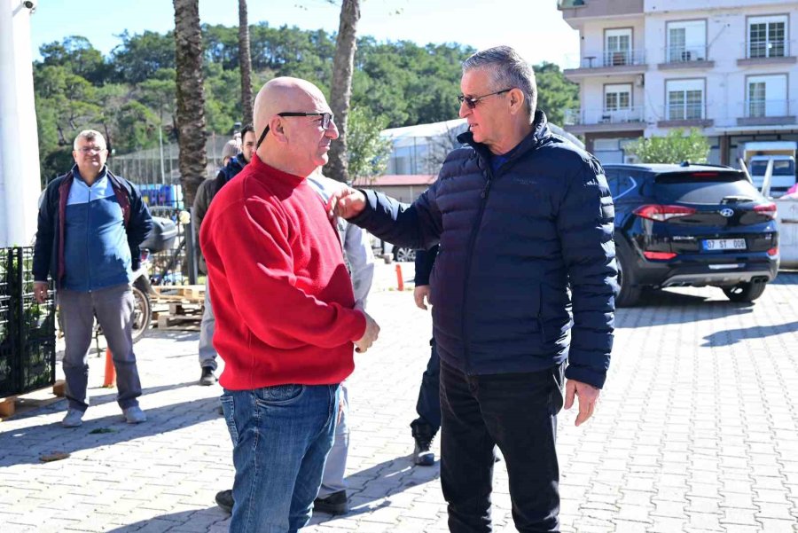 Kemer’den 7. Tır Deprem Bölgesine Yola Çıktı