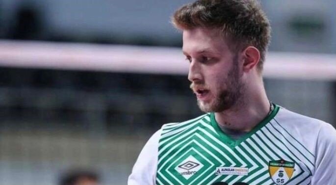 Eskişehirli Milli Voleybolcudan Kötü Haber