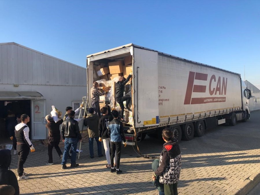 Eskişehir Sanayi Odası Depremzedeler İçin Seferber Oldu