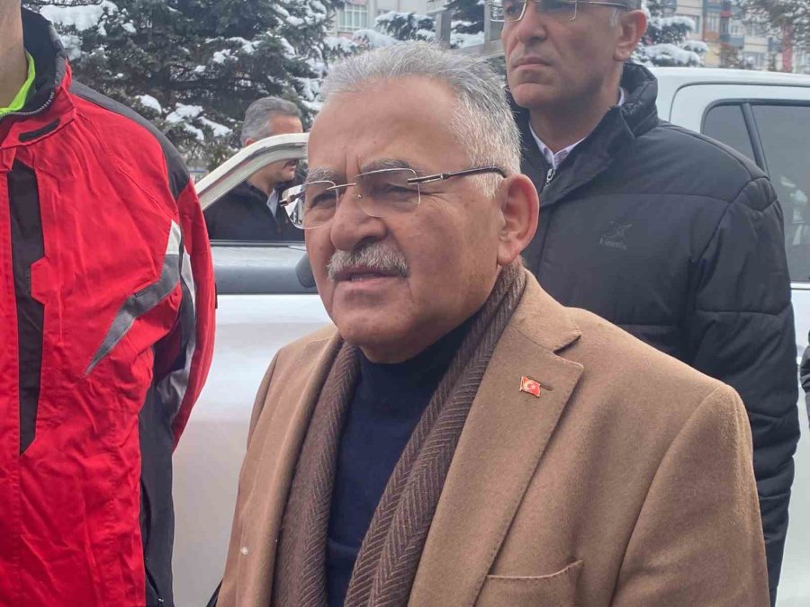 Başkan Büyükkılıç, Deprem Bölgesine Yola Çıktı