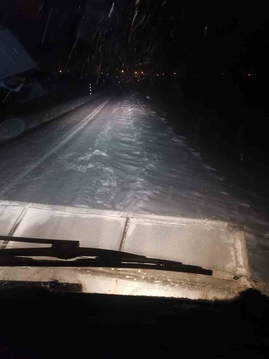 Büyükşehir, 10 İlçede 185 Mahalle Yolunu Daha Ulaşıma Açtı