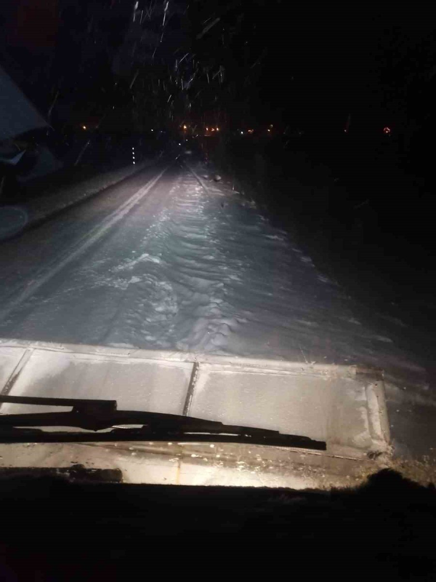 Büyükşehir, 10 İlçede 185 Mahalle Yolunu Daha Ulaşıma Açtı