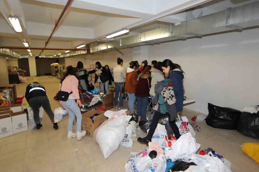 Mezitli Belediyesinde Deprem Seferberliği Sürüyor