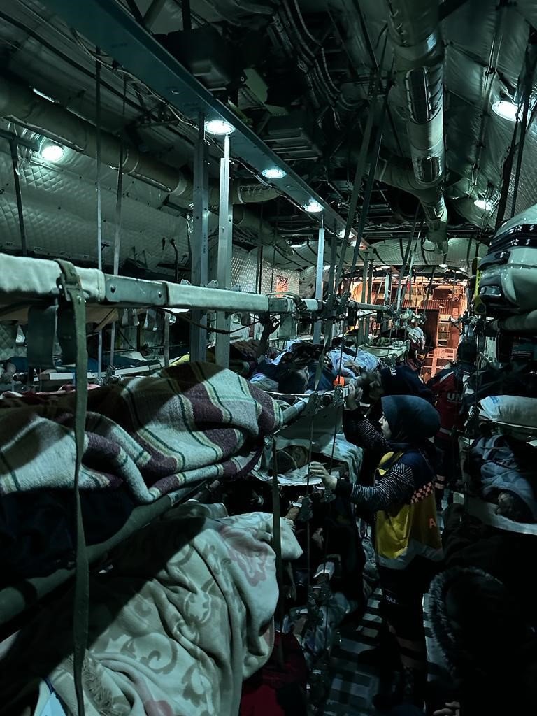 Msb: "c-130 Kargo Uçaklarının Konfigürasyonları Yaralı Vatandaşların Taşınması İçin Değiştirildi"