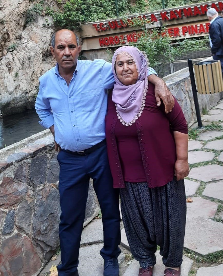 Umre Parasını Depremzedelere Gönderdiler