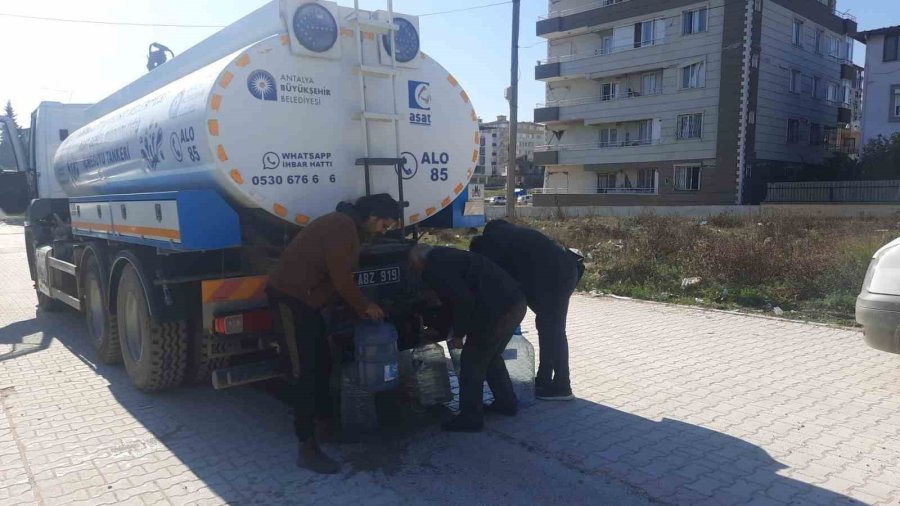 Asat, Hatay’a Şebekeye Suyu Verdi