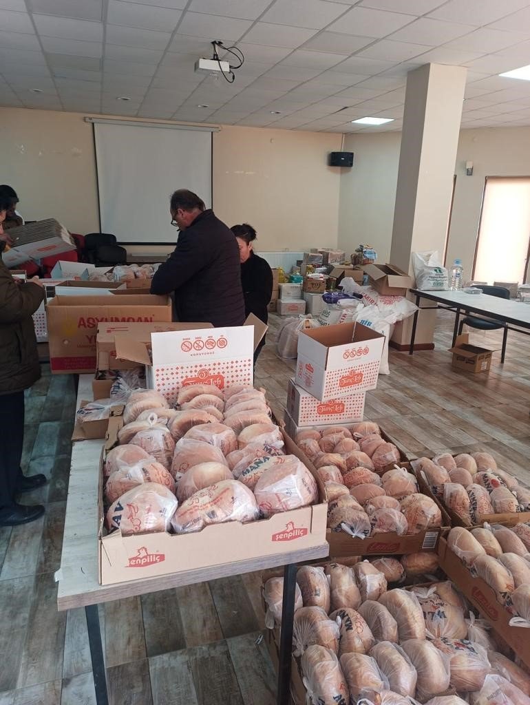 Anadolu Kadınlarından 20 Bin Bazlama Desteği