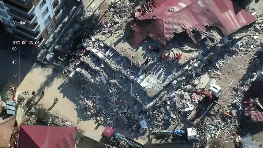 Çevre, Şehircilik Ve İklim Değişikliği Bakanlığı, Uydu Ve İha’larla Hasar Tespit Çalışmaları Yapıyor