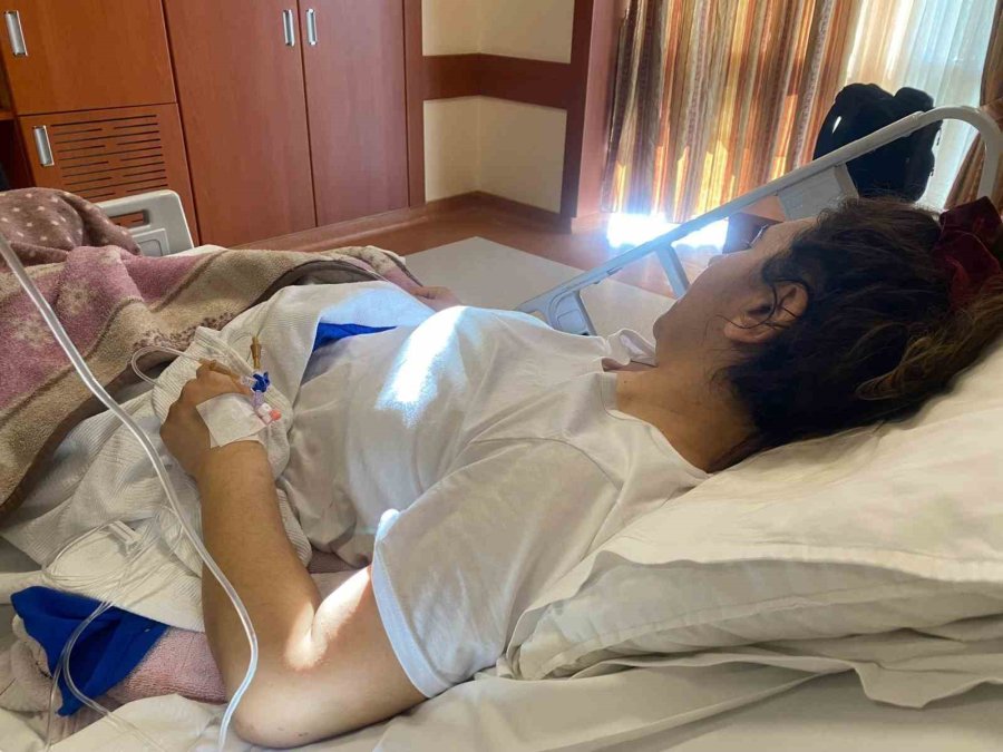 Gaziantep’teki Depremde Kan Donduran İddia: Dükkanları Büyütmek İçin Kolonları Kesmişler