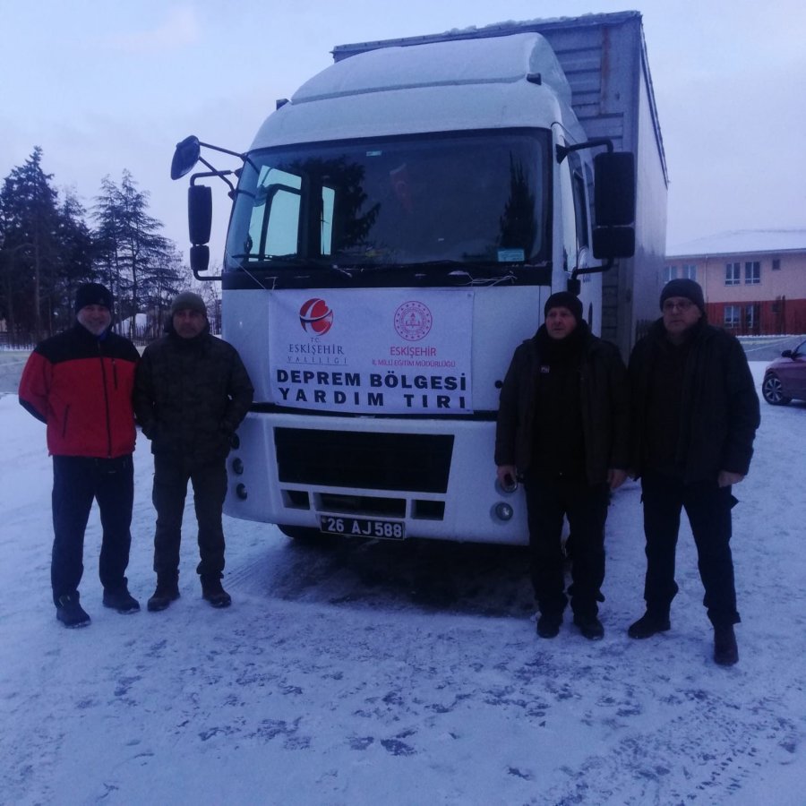 Eskişehir’deki Meslek Liselerince Donatılan Mobil Mutfaklar Yolda