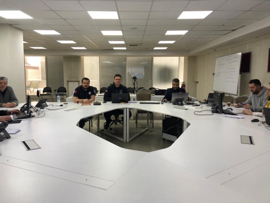 Eskişehir Sakom 113 Personel İle Deprem Bölgesinde