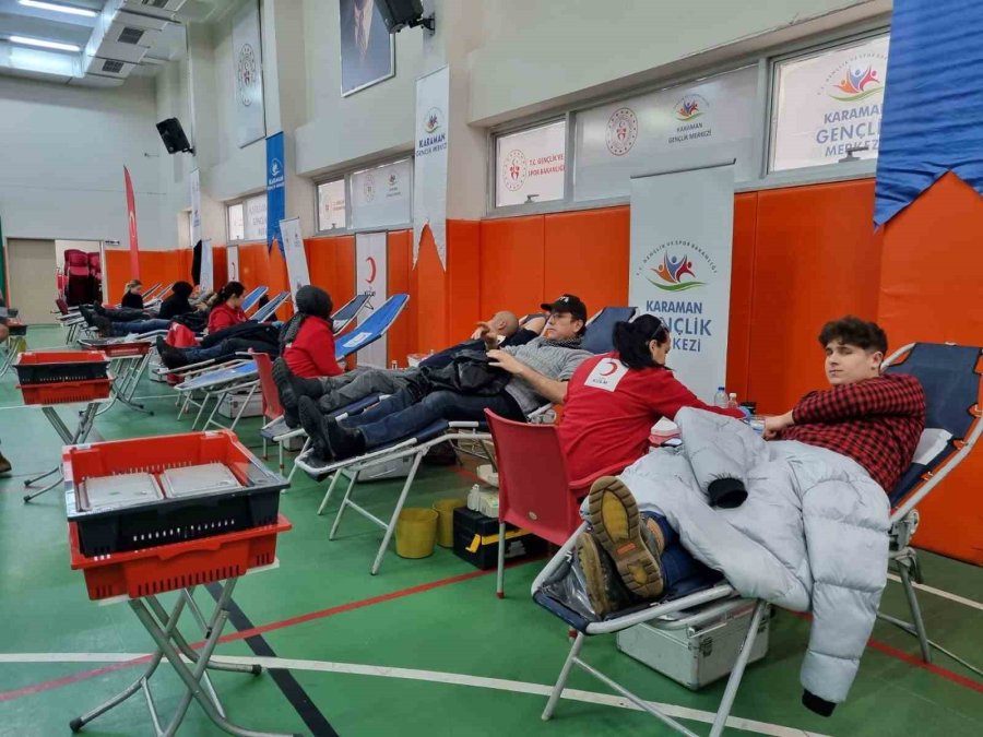Karaman’da Başlatılan Kan Bağışına Yoğun İlgi