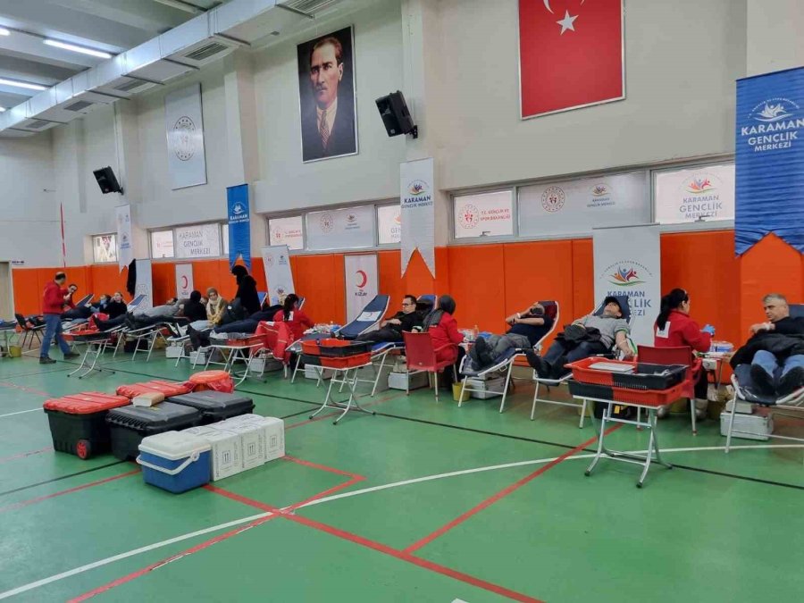 Karaman’da Başlatılan Kan Bağışına Yoğun İlgi