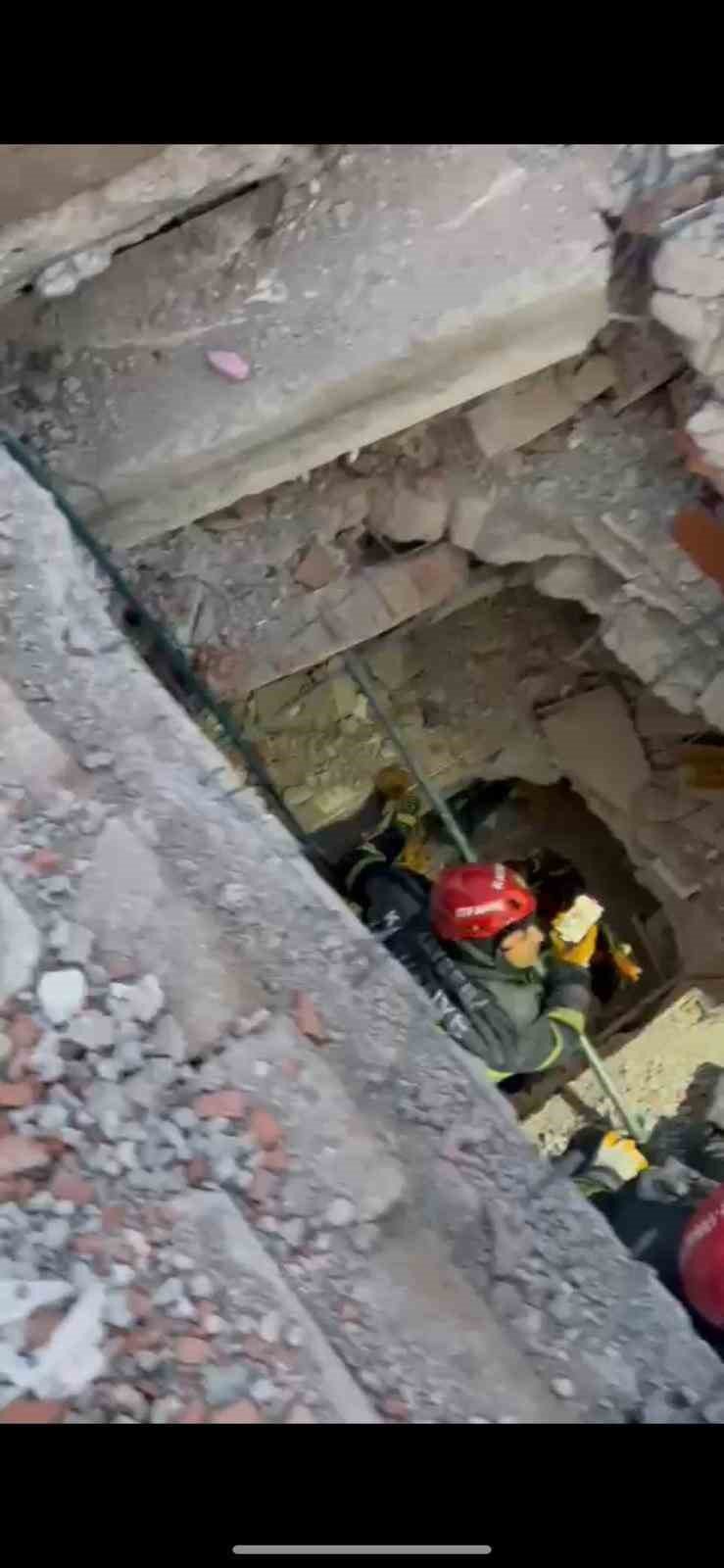 Kayseri İtfaiyesi, Deprem Bölgesinde 34 Vatandaşı Sağ Kurtardı