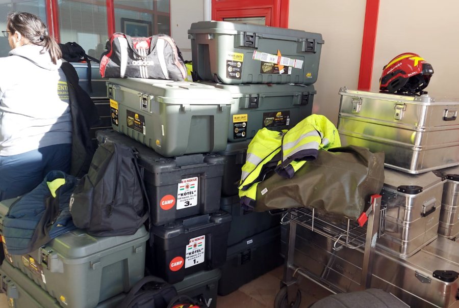 Türk Sanayicisi İle Deprem Bölgesi Arasında Yardım Köprüsü Kuruldu