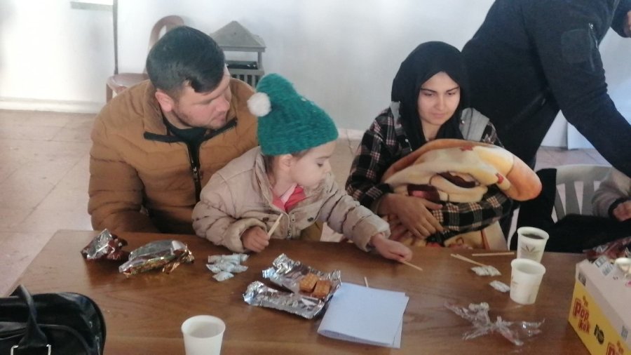 Depremzedeler Manavgat’ta Otellere Yerleştiriliyor