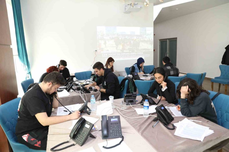 Alkü Depremzedeler İçin Seferber Oldu