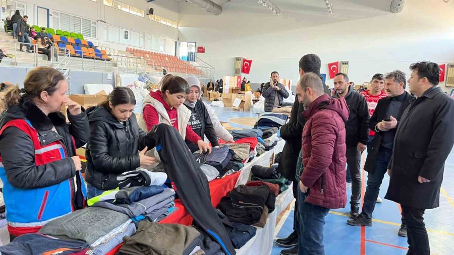 Gazipaşa’da Köy Konağı Afetzedelerin Hizmetinde
