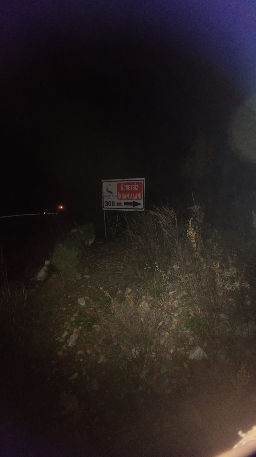 Gazipaşa’da Köy Konağı Afetzedelerin Hizmetinde