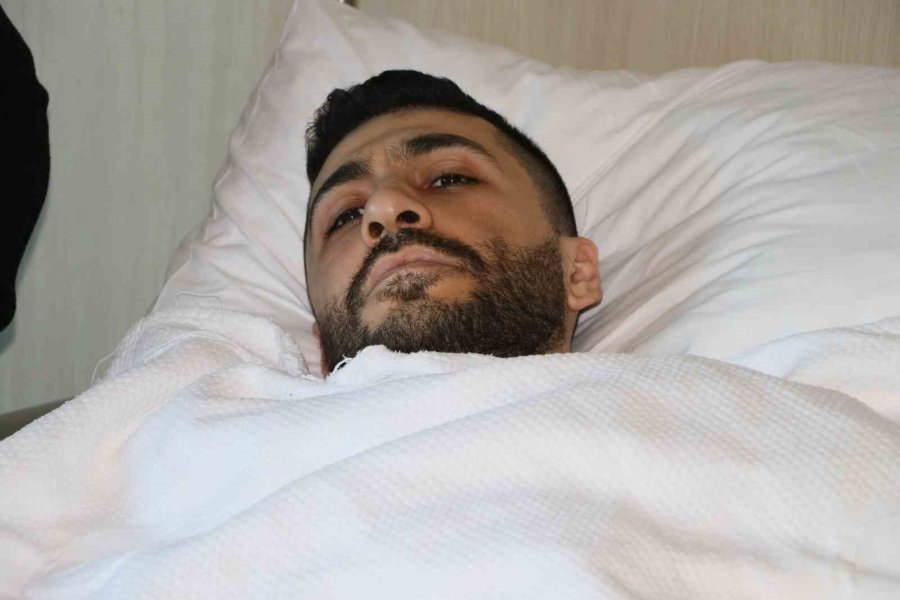 Mersin’deki Yaralı Depremzedeler O Anları Anlattı