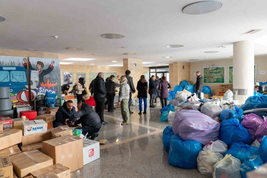 Kahramanmaraş Merkezli Depremlerde 208 Üniversite Seferber Oldu