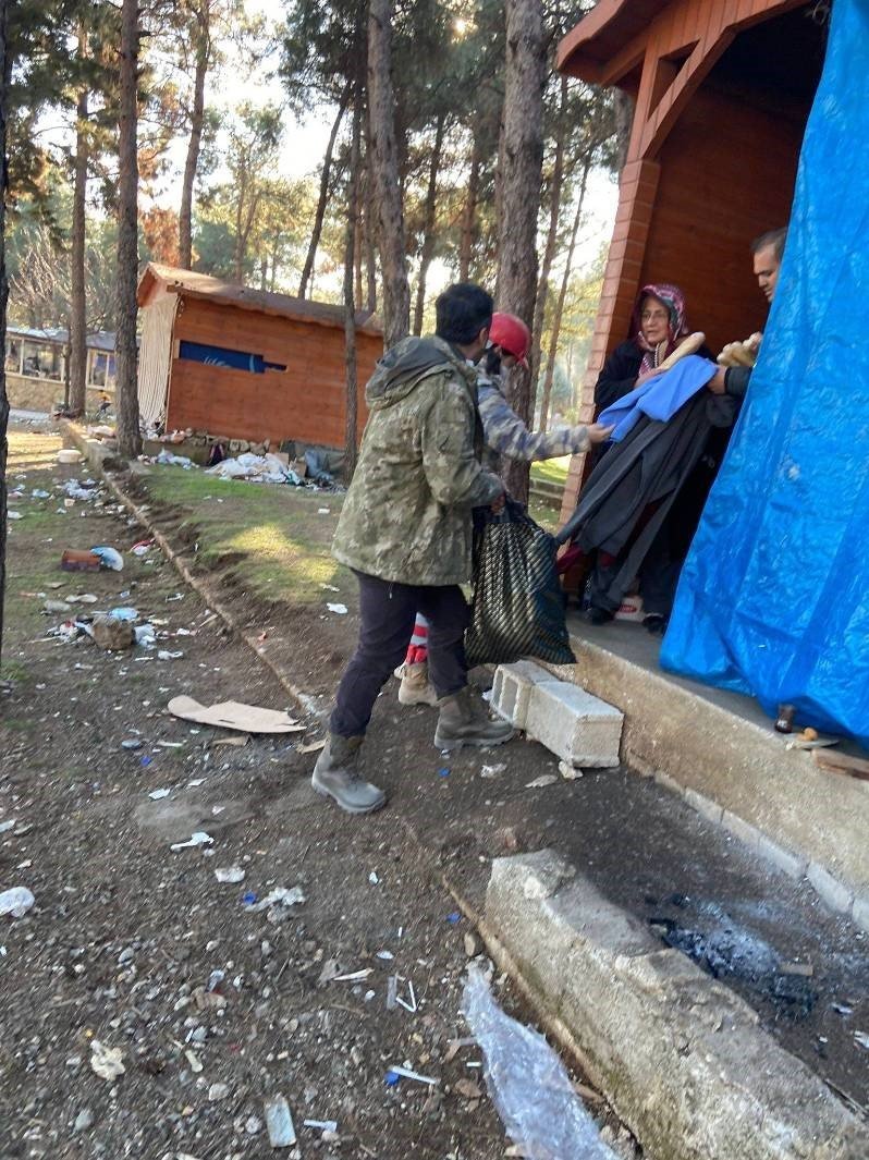 Msb: "73 Gönüllümüz Hatay’da Arama-kurtarma Faaliyetlerine Aralıksız Destek Veriyor"