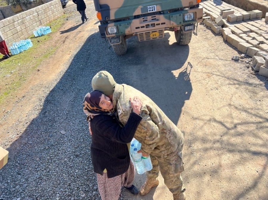 Msb: "biriz, Beraberiz, Yaralarımızı Birlikte Saracağız"