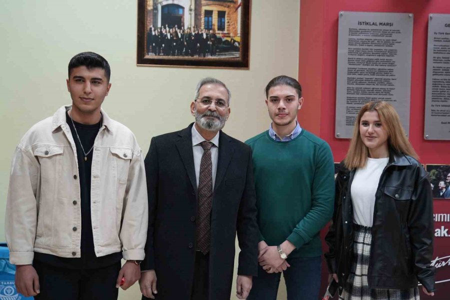 Tarsus Belediyesi Etüt Merkezinin Kurulmasına Öncülük Etti, Depremde Yaşamını Yitirdi