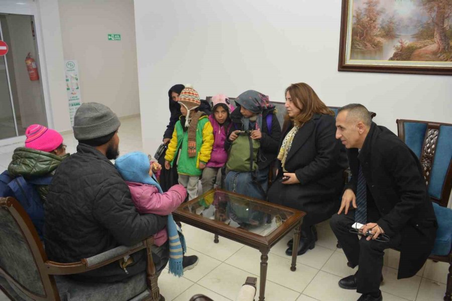 Eskişehir’e Getirilen Depremzedelere Psikososyal Destek Sağlanıyor