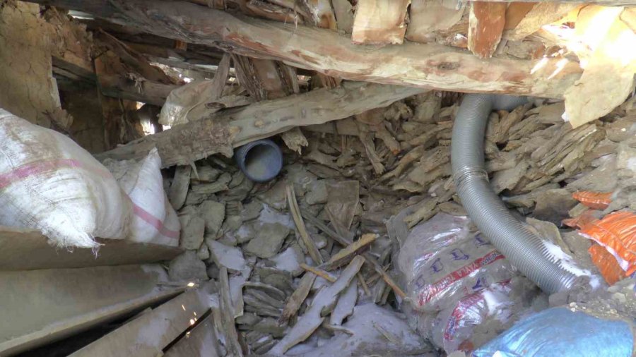 Sarız’da 8 Yıkım, 331 Hasarlı Yapı Var