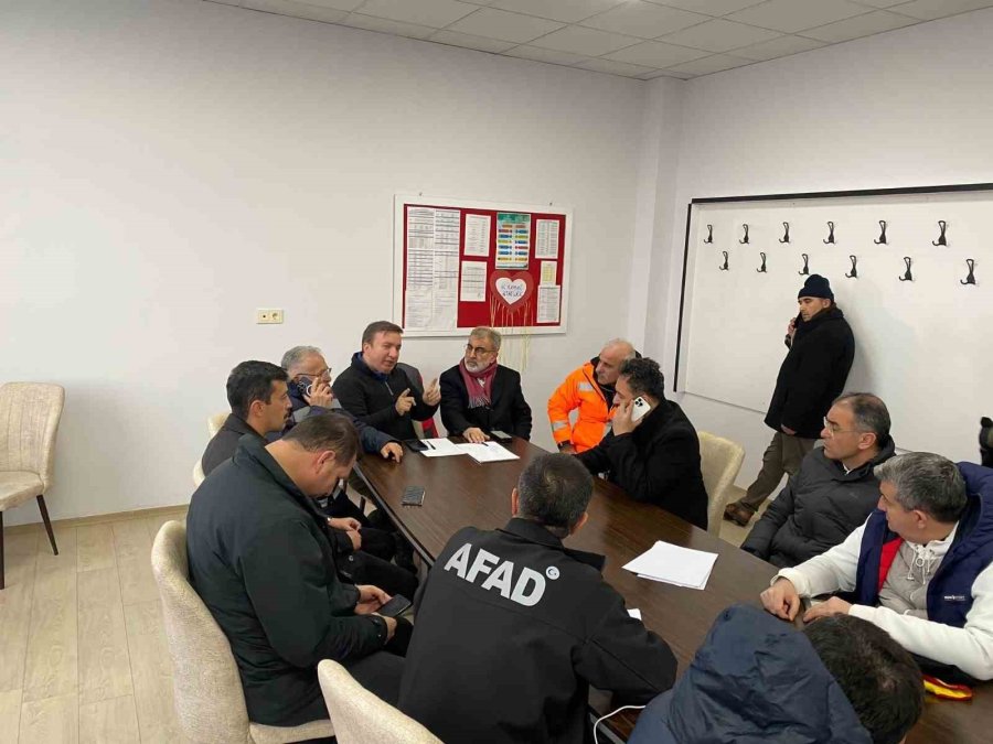 Büyükkılıç: “kayseri, Deprem Bölgesi İçin Tek Yürek Oldu”