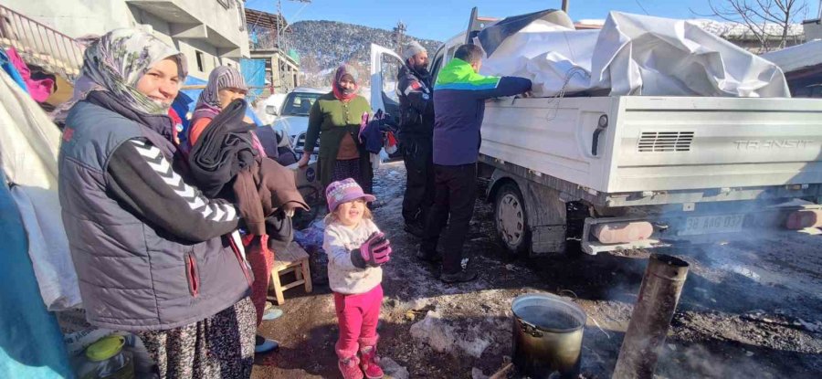 Erciyes A.ş. Tecrübeli Ve Teknik Ekibi İle Deprem Bölgesinde