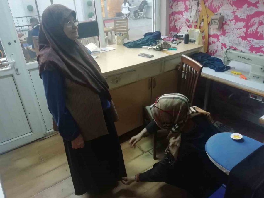 Soğuk Havalar Terzilerin Yüzünü Güldürdü