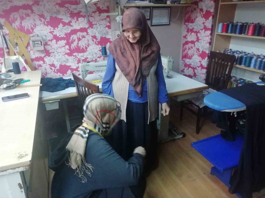 Soğuk Havalar Terzilerin Yüzünü Güldürdü