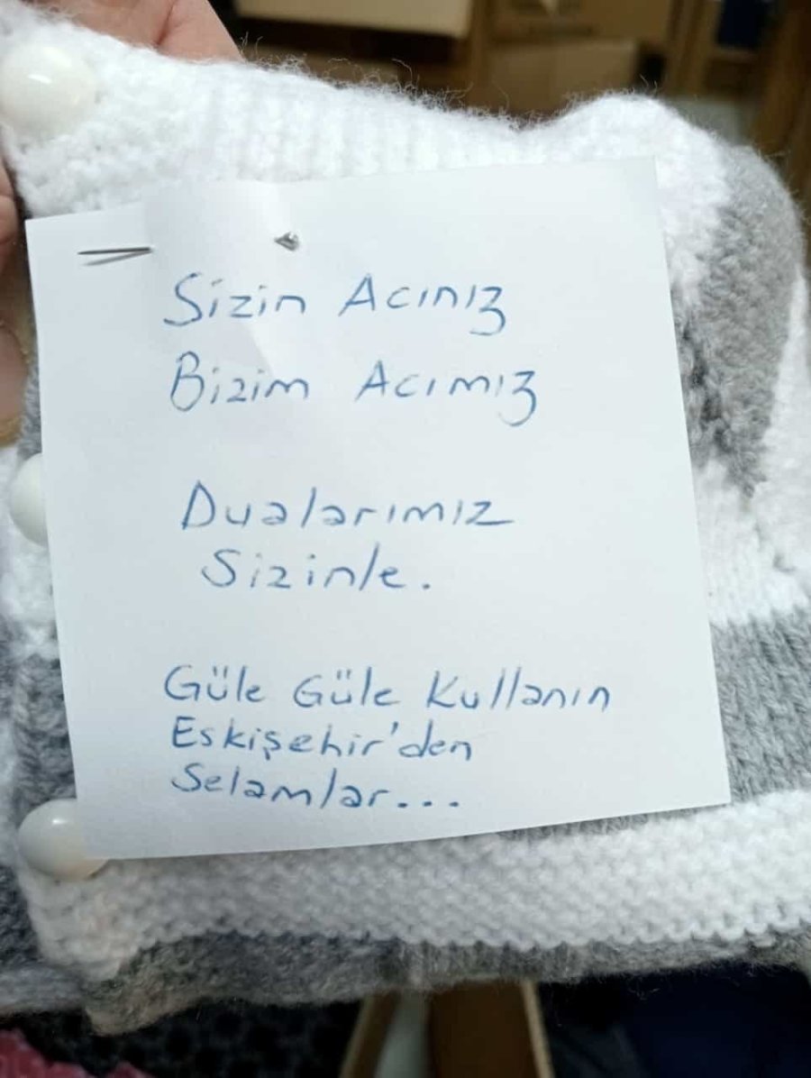 9 Tır Yardım Depremzedelere Ulaştı