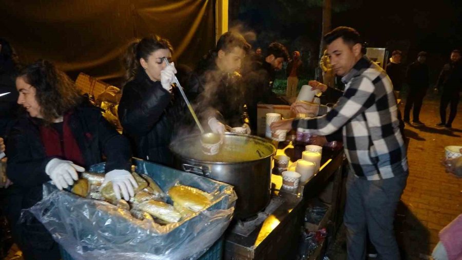 Depremzedelerin Antalya’ya Gelişi Devam Ediyor