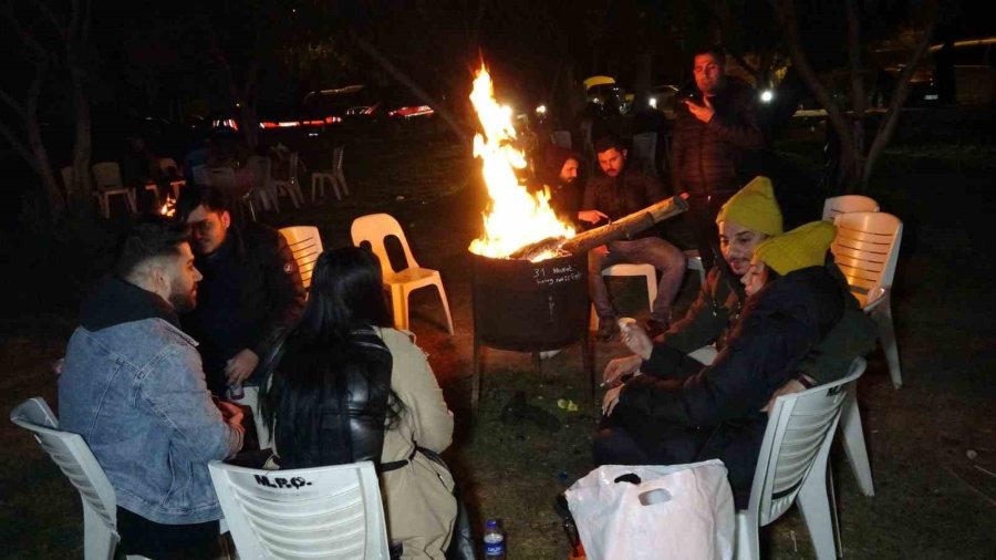 Depremzedelerin Antalya’ya Gelişi Devam Ediyor