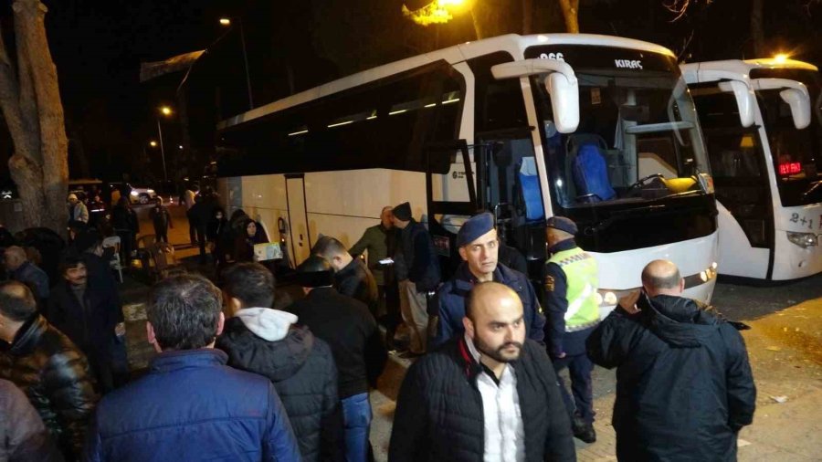 Depremzedelerin Antalya’ya Gelişi Devam Ediyor