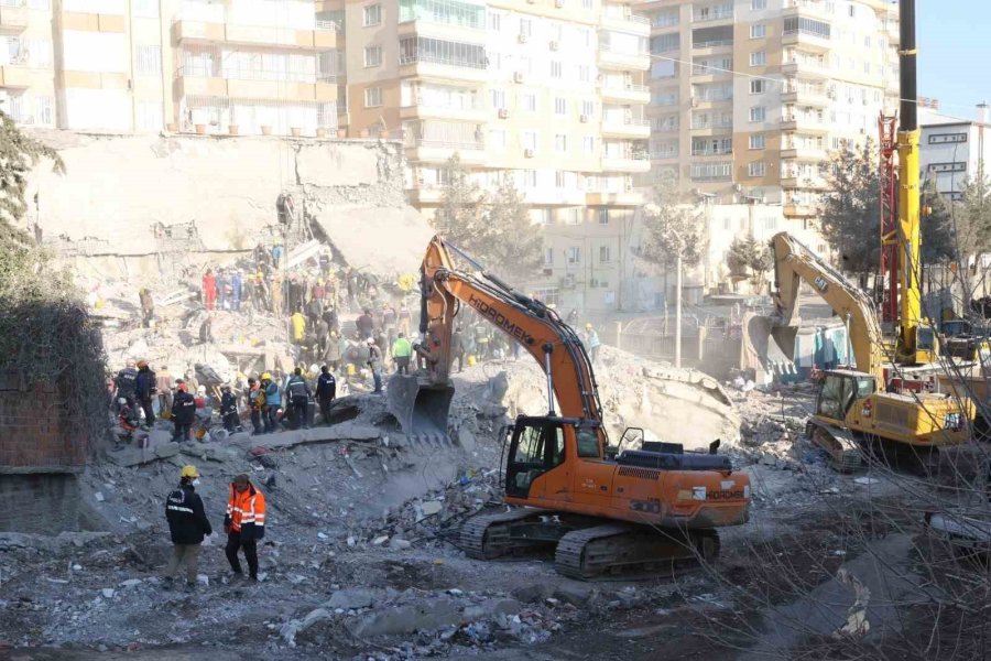 Başkan Böcek: “mobil Fırın İle Sıcak Ekmek Üretimine Başladık”