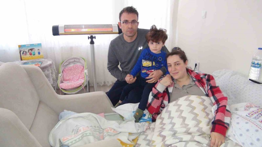 Depremzede Annenin Bebeği Mersin’de Doğdu, Adı ’güney Umut’ Oldu