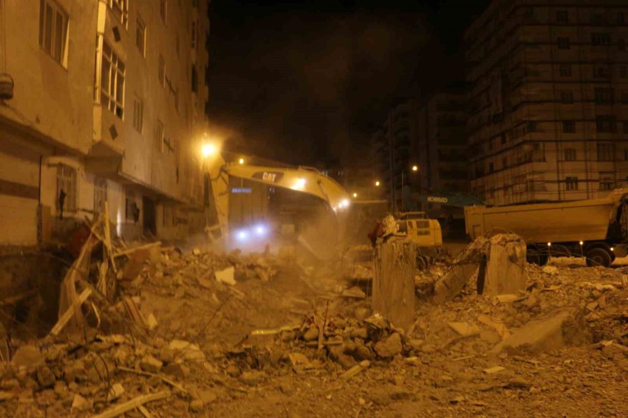 Hisami Apartmanı Enkazı Tamamlandı, 101 Kişi Hayatını Kaybetti, 34 Yaralı