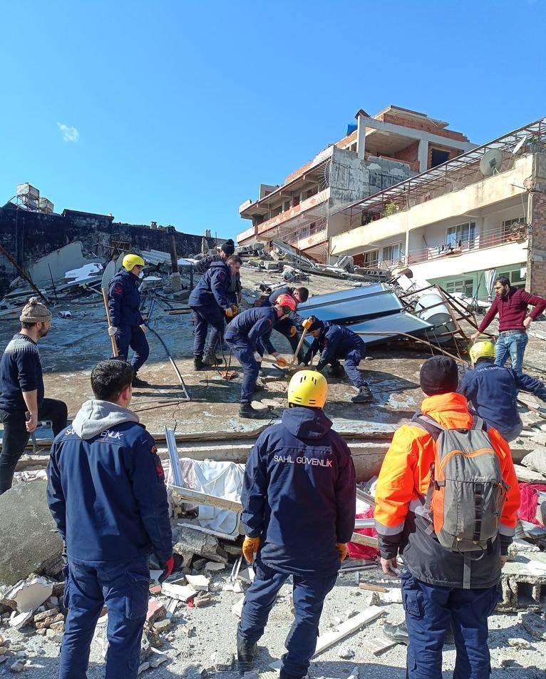 Sahil Güvenlik Komutanlığına Bağlı 200 Personel Deprem Bölgesinde