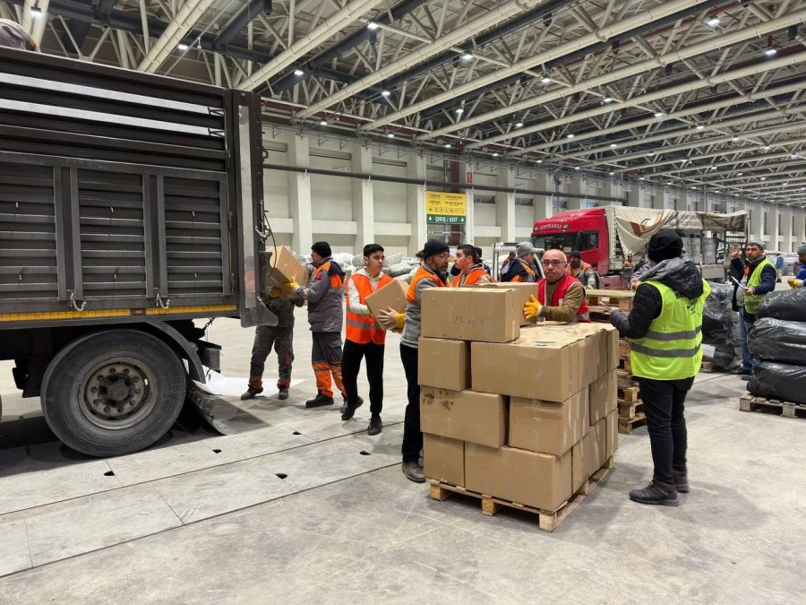 Kayseri’den Afet Bölgesi İçin Yardım Seferberliği