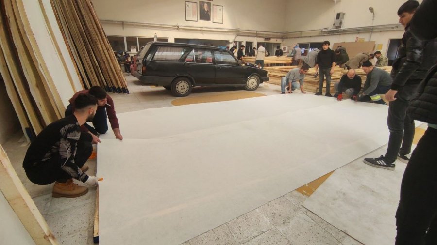 Develi’de Deprem Bölgesi İçin Çadır Üretimine Başladılar