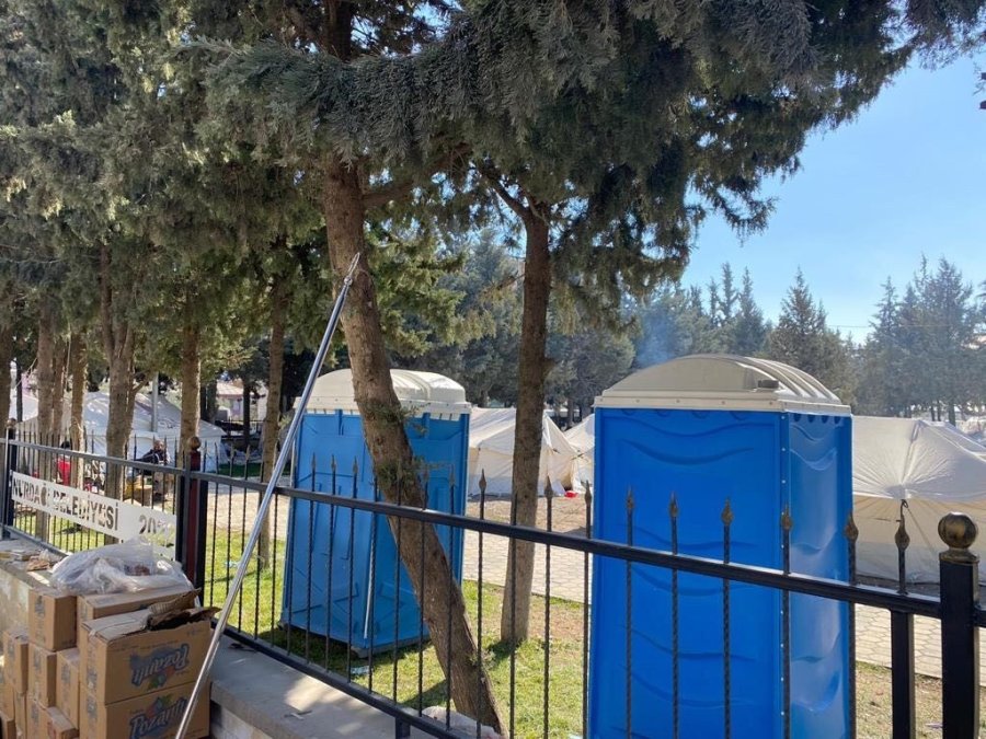 Kıbrıs Türk Barış Kuvvetleri Komutanlığı Ekipleri Nurdağı’nda Çalışmalarına Devam Ediyor