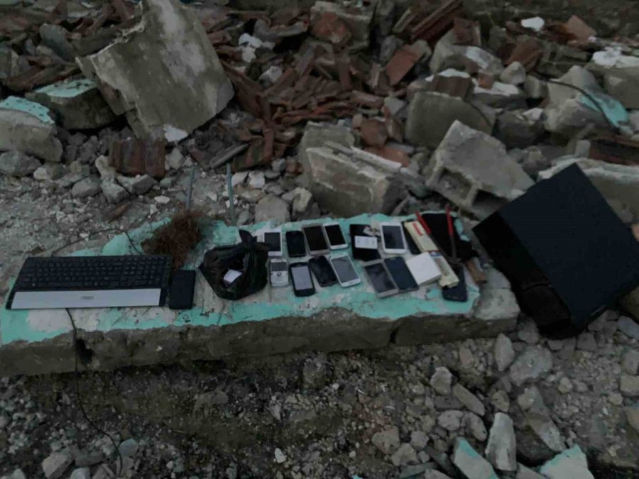 Deprem Bölgelerinde Yağmacılara Geçit Yok: 14 Gözaltı