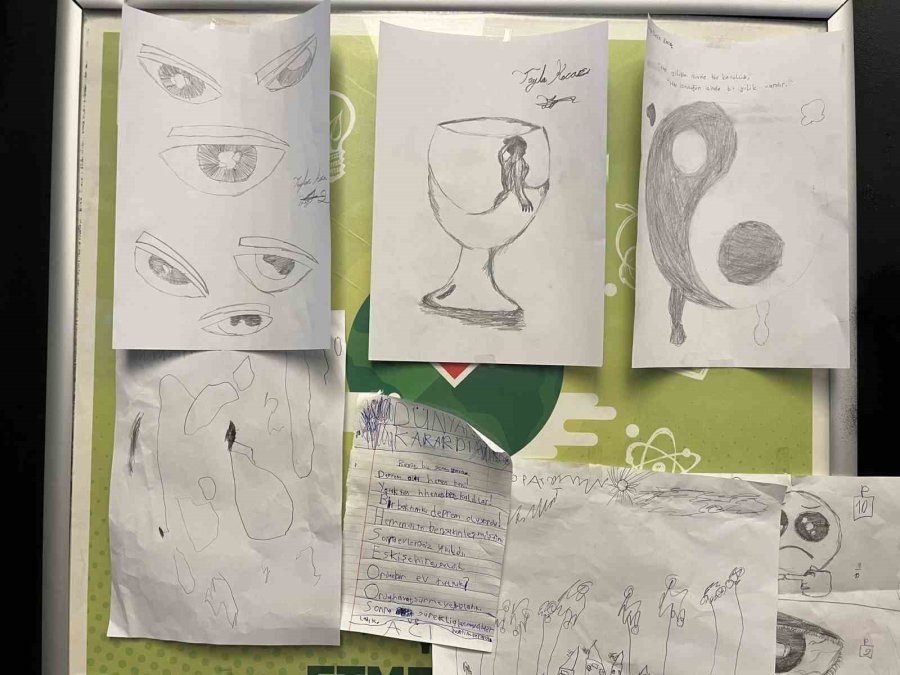 Minik Depremzededen Duygulandıran Şiir